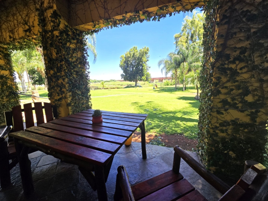 Commercial Property for Sale in Middelpos Northern Cape